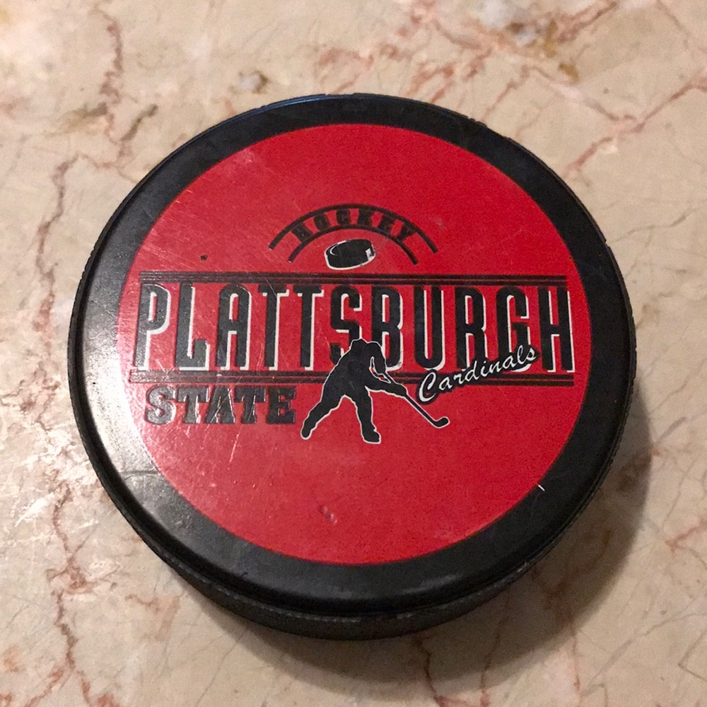 Plattsburgh state / Cardinals hockey puck
